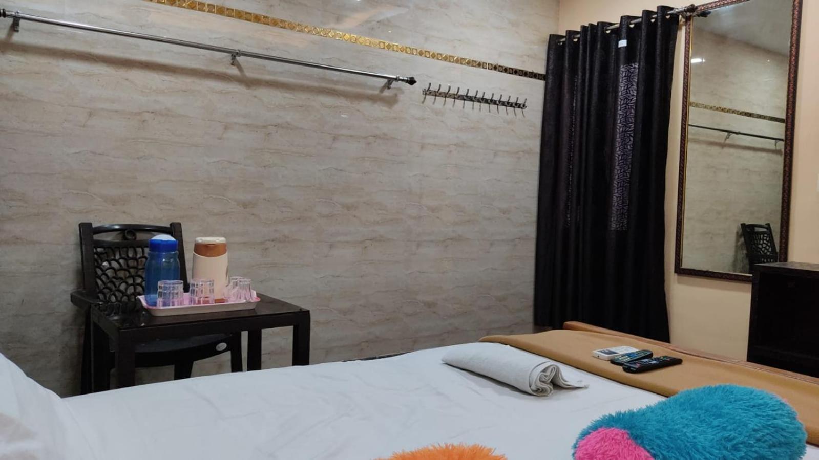 Mercy Inn شيناي المظهر الخارجي الصورة